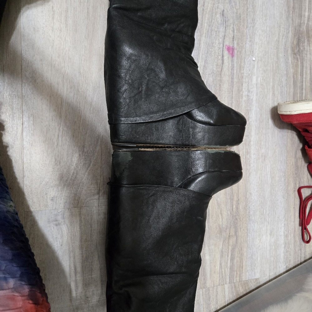 Black Leather Boots